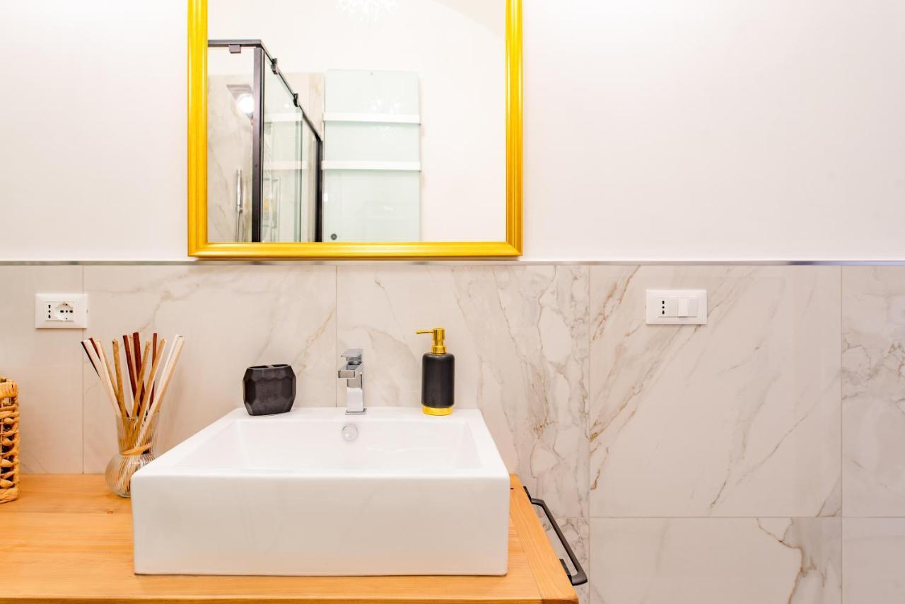 Cavour Central Apartment Turin Ngoại thất bức ảnh