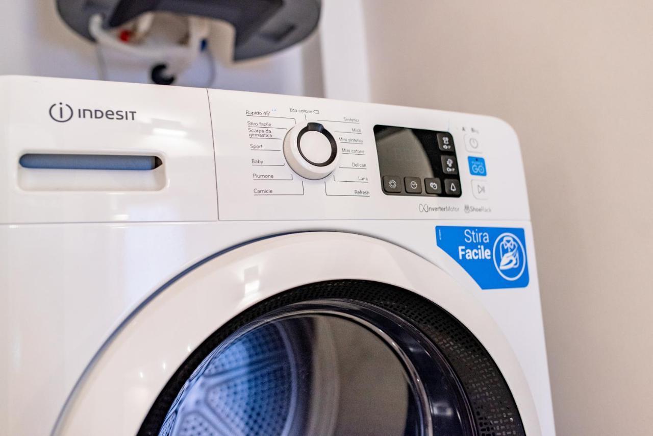 Cavour Central Apartment Turin Ngoại thất bức ảnh