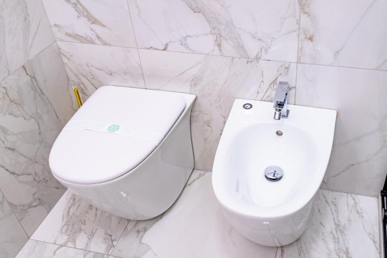 Cavour Central Apartment Turin Ngoại thất bức ảnh